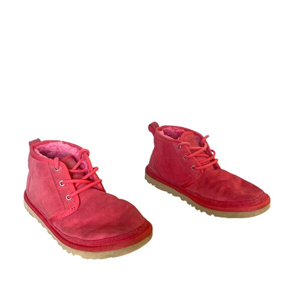 UGG Women's Neumel Chukka Boot Strawberry Sorbet Suede Shearling Size 8 Red - Picture 1 of 8